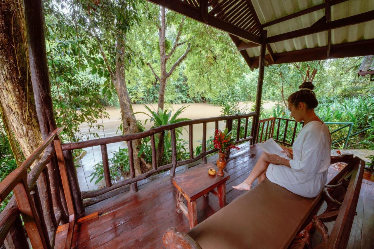 Khao Sok Riverside Cottages Khao Sok National Park 外观 照片
