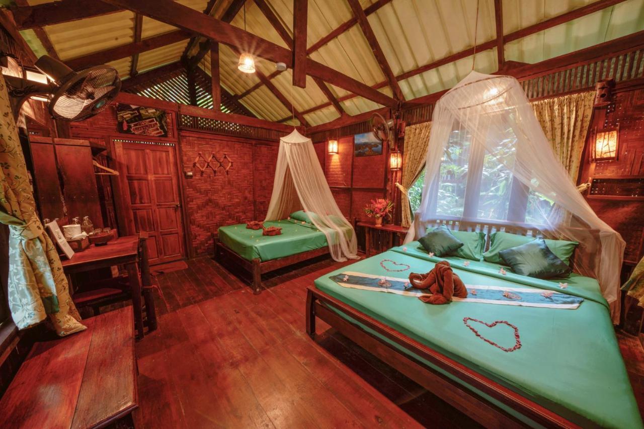 Khao Sok Riverside Cottages Khao Sok National Park 外观 照片