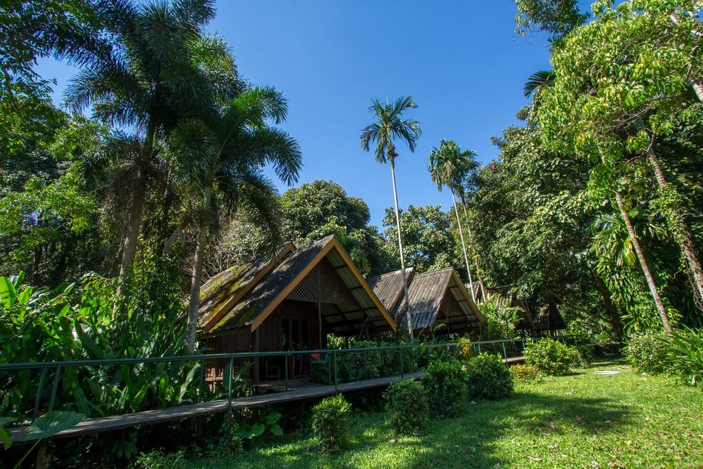 Khao Sok Riverside Cottages Khao Sok National Park 外观 照片