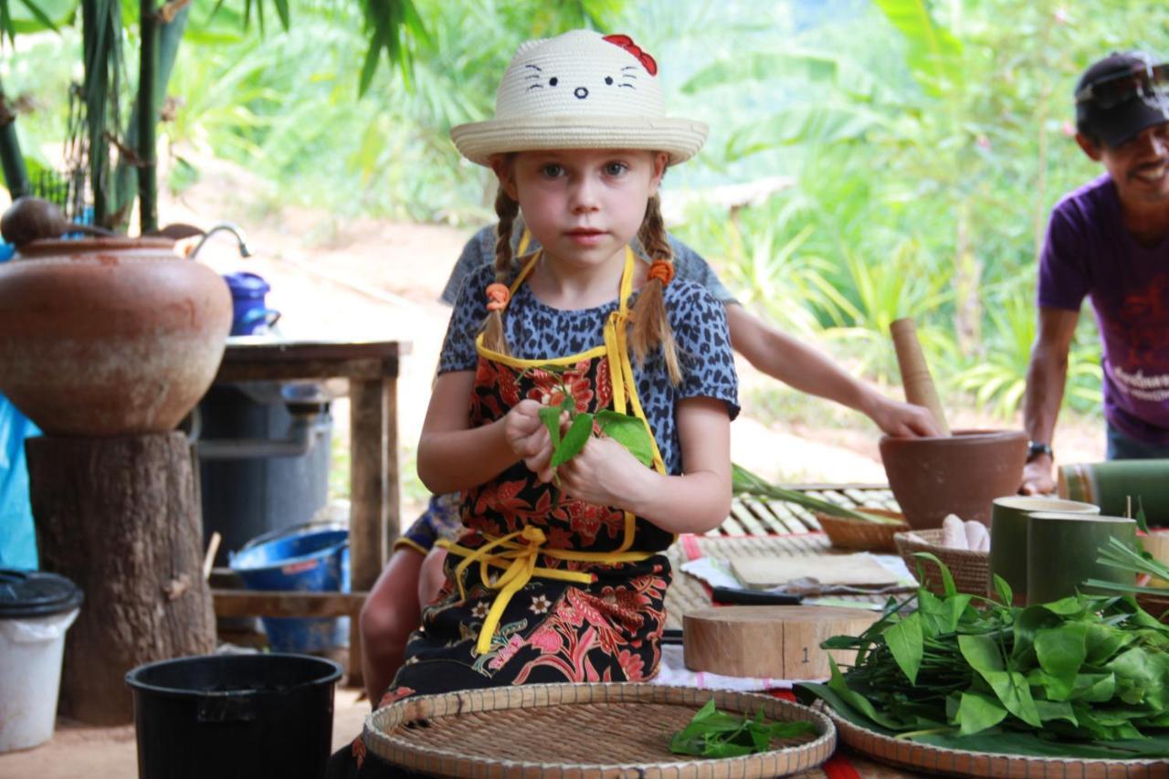 Khao Sok Riverside Cottages Khao Sok National Park 外观 照片