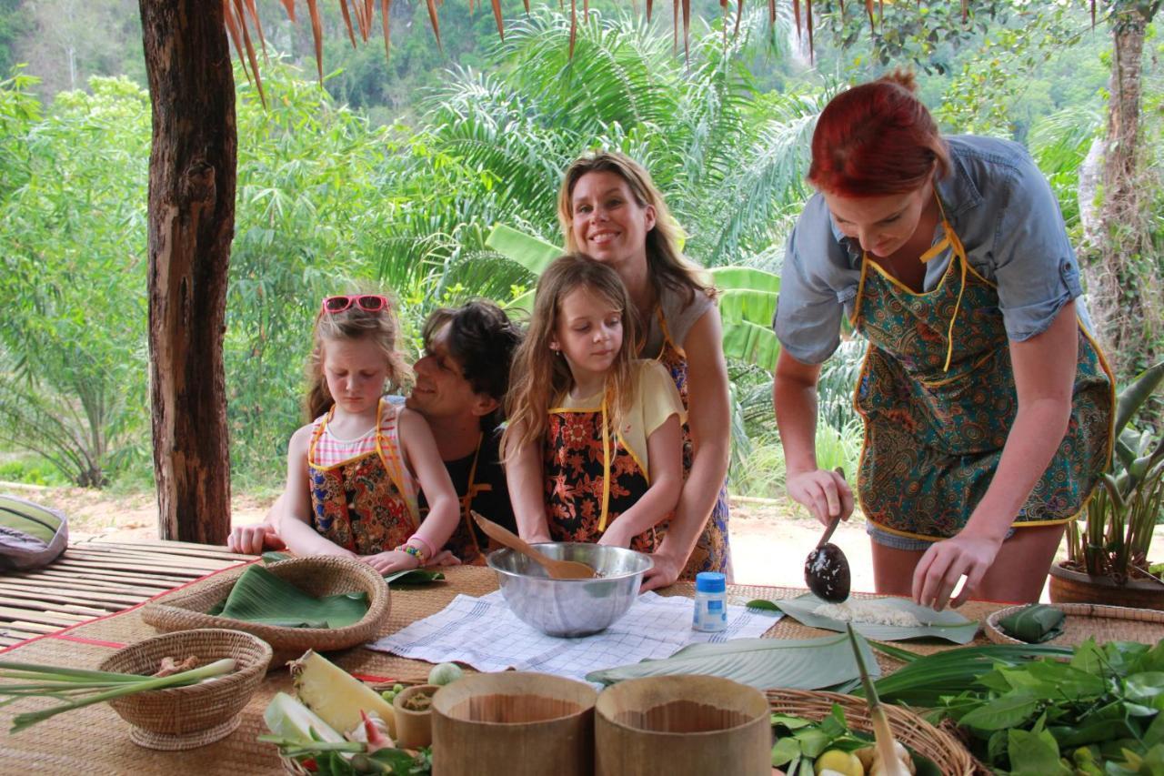 Khao Sok Riverside Cottages Khao Sok National Park 外观 照片